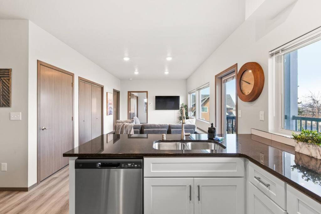 스포캔 Brand New 2 Bd 2 Bth Near Dt And Perry District 아파트 외부 사진